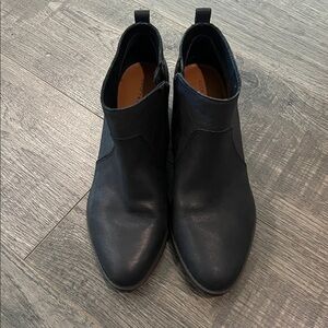 Lucky brand black ankle boots